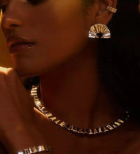 Luz Earring