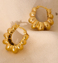 Vivi Earrings